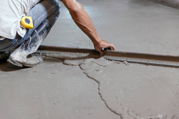 Best Concrete Sidewalk Installation in Dyersville, IA